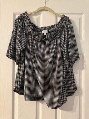 Elle Black and White Gingham Off-Shoulder Top